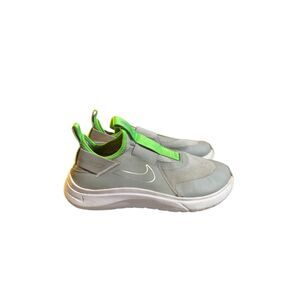 Nike boys flex, lunar gray and lime green slip on sneakers 6Y
